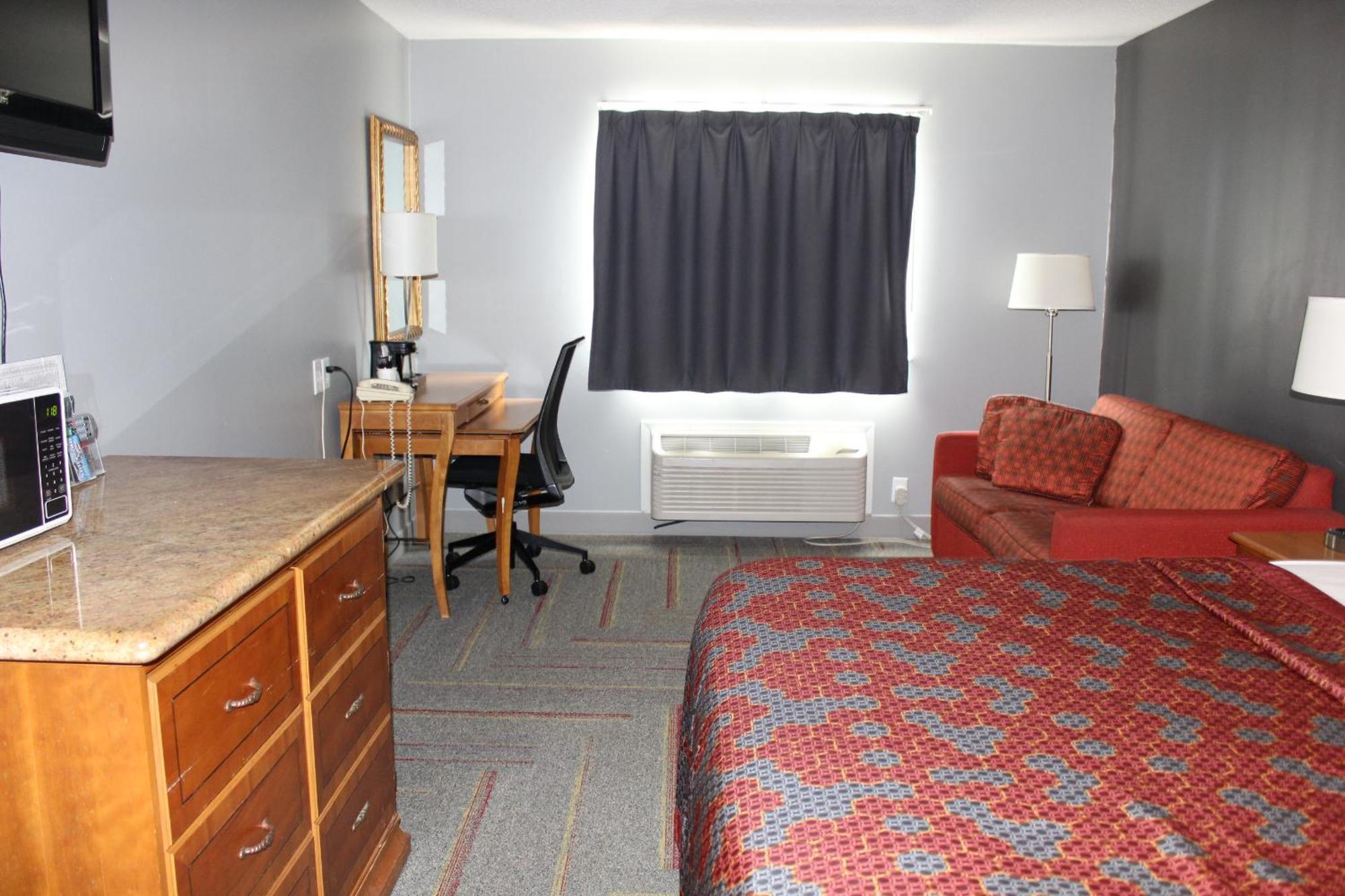 American Inn And Suites Ionia Bagian luar foto